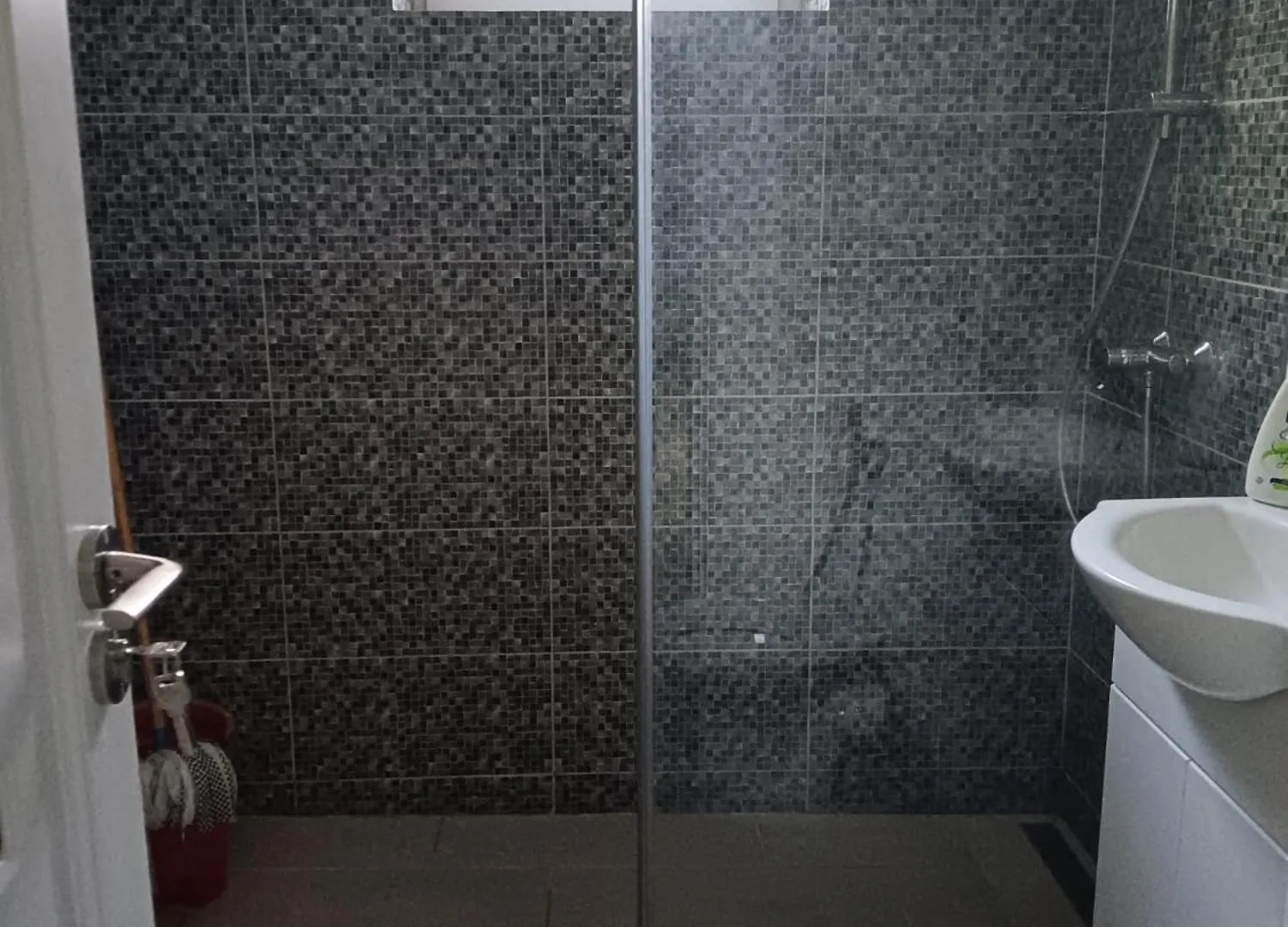 Bed & Breakfast Dulce Luna Bucharest Romania